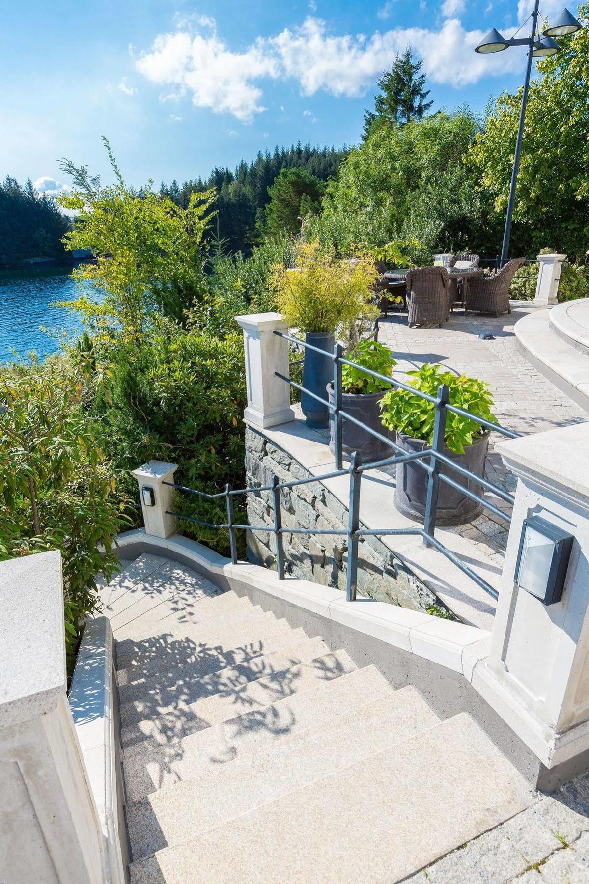 Villa Charlotte Bergen Exterior foto